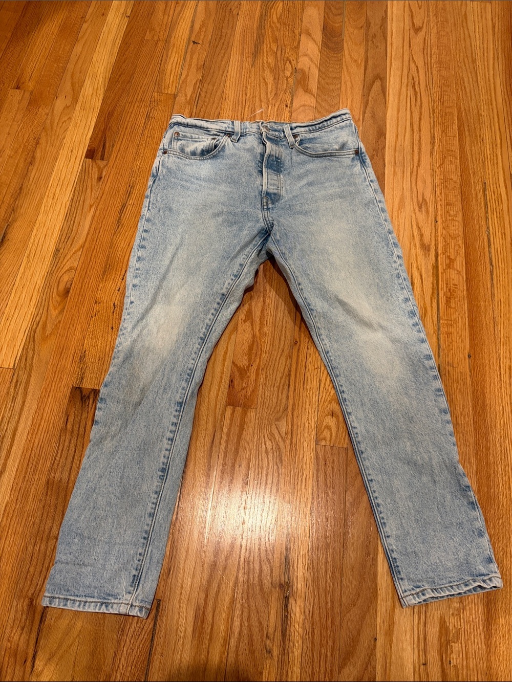 Levi's Light Wash Women’s Straight Jeans